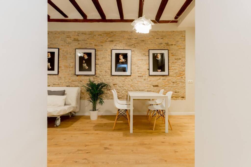 Ca1 - Apartamento Centrico De 1 Dormitorio Con Opcion De Garaje Zaragoza Exterior photo
